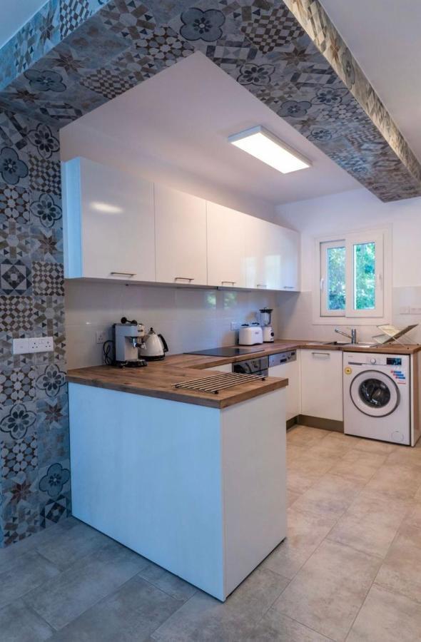 Holiday Cosy Home Pafos Exterior foto