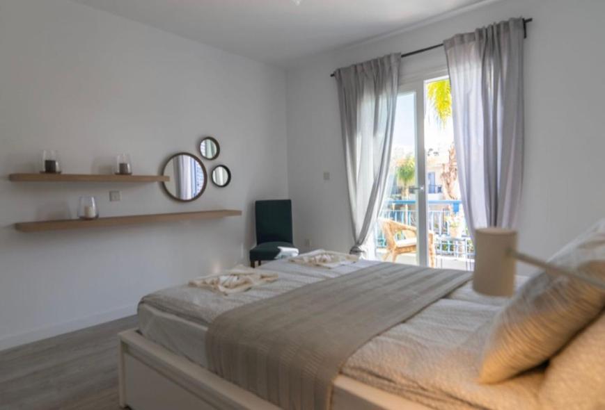 Holiday Cosy Home Pafos Exterior foto