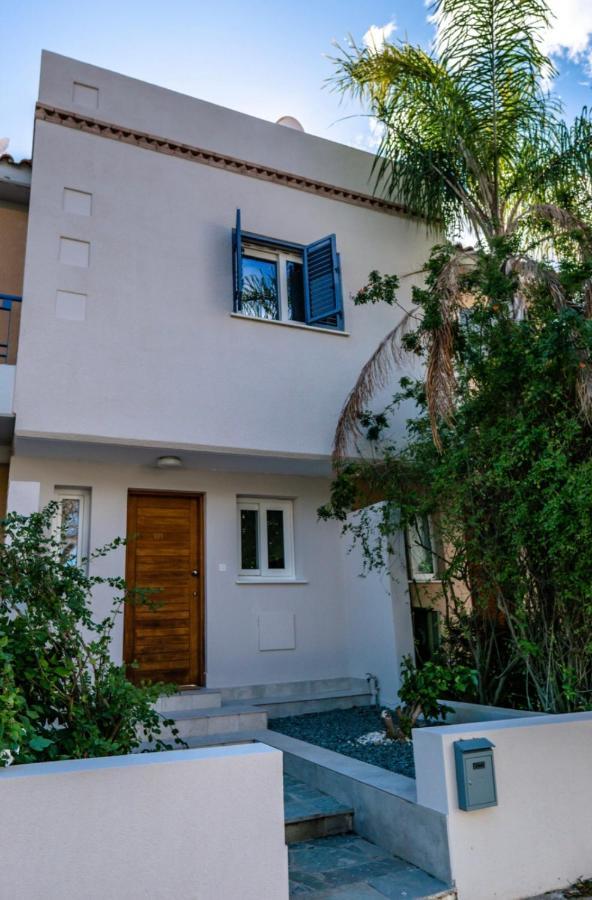 Holiday Cosy Home Pafos Exterior foto