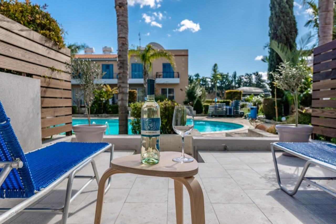 Holiday Cosy Home Pafos Exterior foto