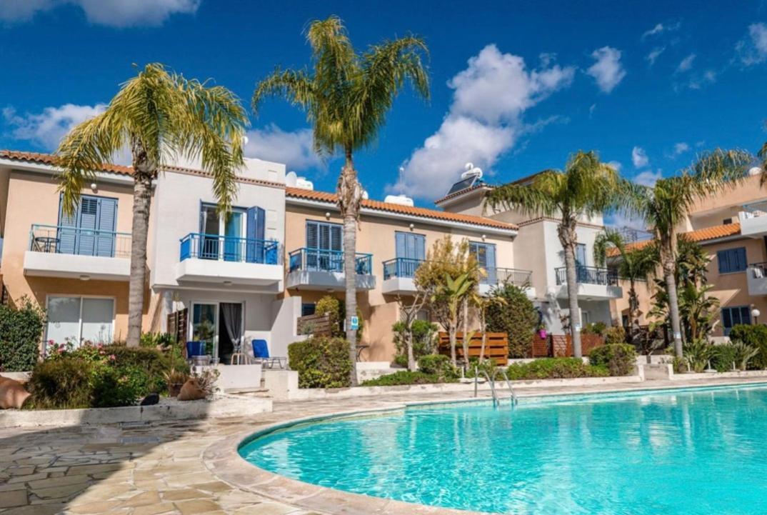 Holiday Cosy Home Pafos Exterior foto